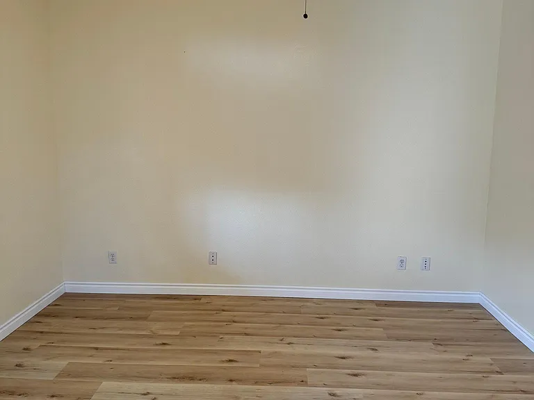 14975 Mount Wilson Ln — Photo 7