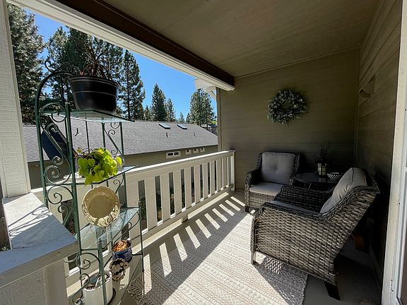 Private covered deck