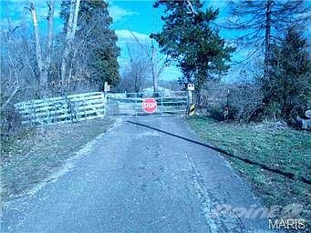 1st image of 462 Cedar Ln