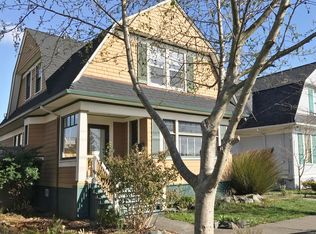 2607 H St, Eureka, CA 95501