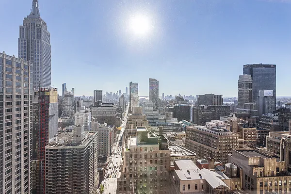 Rented by Compass | media 6