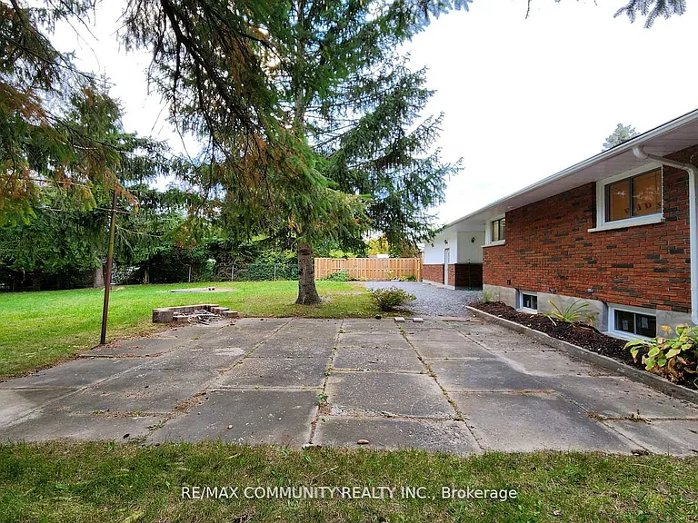 23 Singleton St #BASEMENT — Photo 11