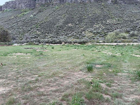4th image of River Rd