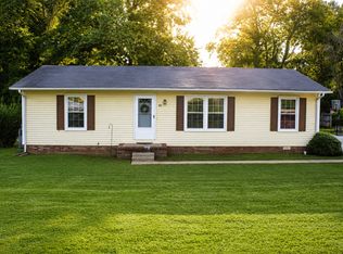 701 Herb Dr, Lawrenceburg, TN 38464