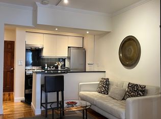450 E 84th St #3B, New York, NY 10028