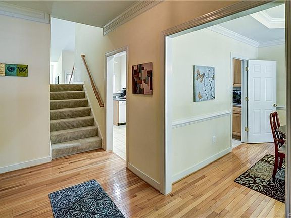 4th image of 2853 Fairway Homes Way