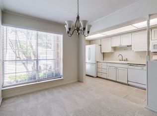 5833 Copperwood Ln APT 1131, Dallas, TX 75248