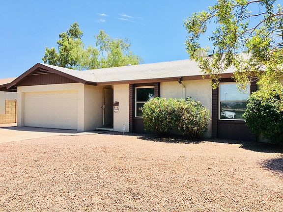 2nd image of 2341 W Larkspur Dr