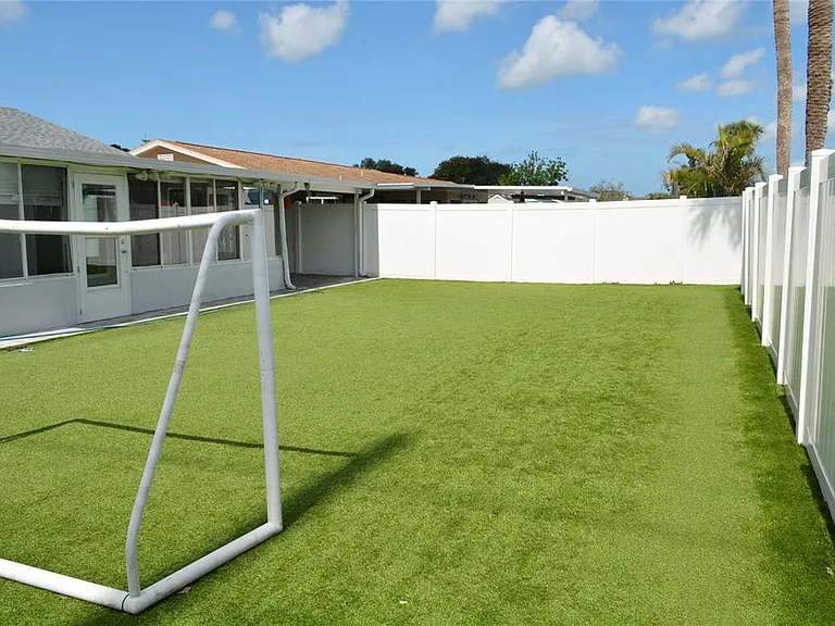 8201 Donaldson Dr — Photo 15