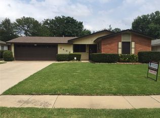 3402 Bryn Mawr Dr, Irving, TX 75062