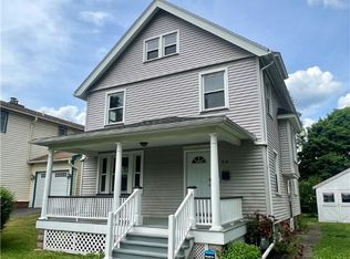 96 Clifton St, Rochester, NY 14611