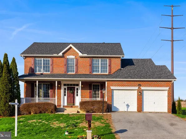 13609 Halifax Dr, Hagerstown, MD 21742