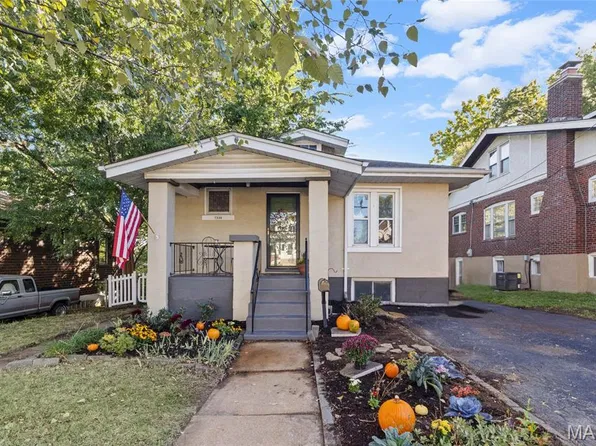 7346 Gayola Pl, Saint Louis, MO 63143
