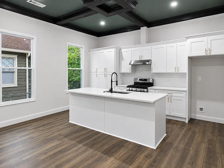 Metropolitan Pkwy SW — Photo 4