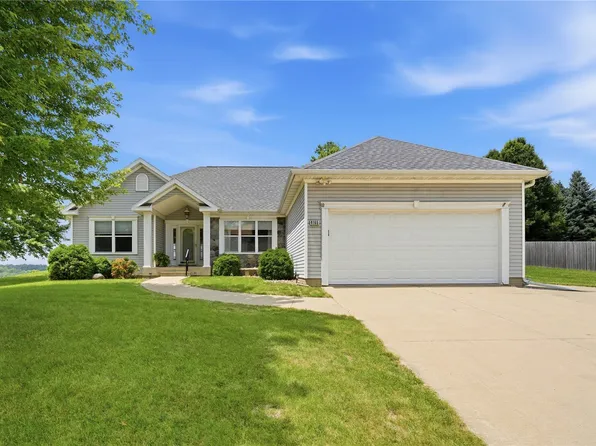 4165 Deer Valley Dr, Marion, IA 52302