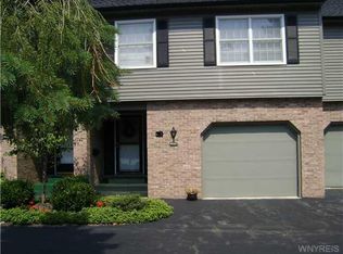 102 Bridle Path, Orchard Park, NY 14127