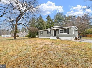 136 State Line Rd #A, Wilmington, DE 19803