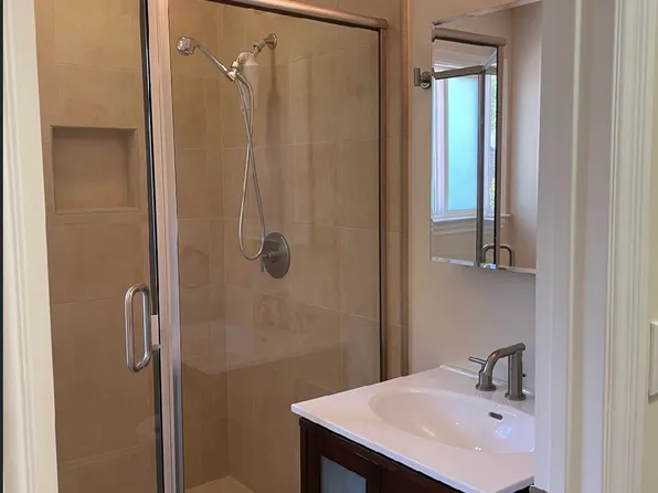 2048 Louise Ln, Los Altos, CA 94024