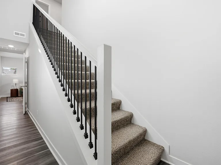 Barry West Townhomes — Photo 8