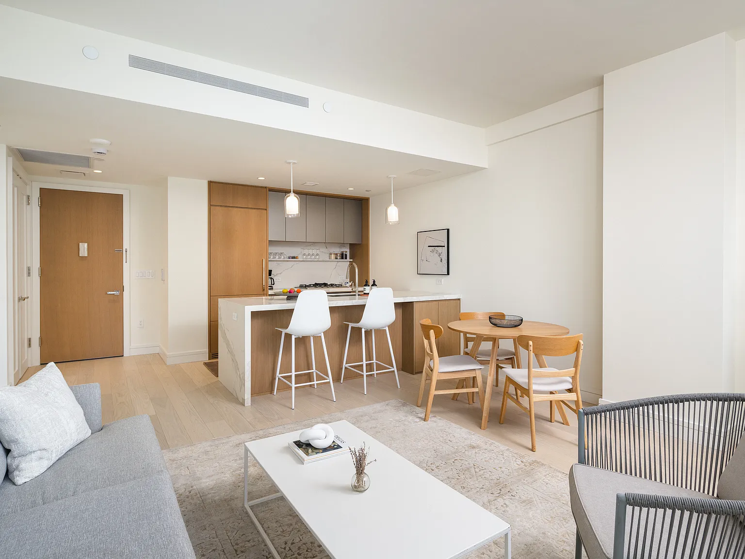 200 East 20th Street — Photo 3