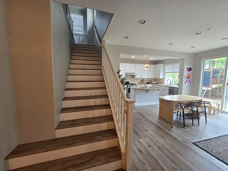 16458 Snowbells Ln — Photo 10