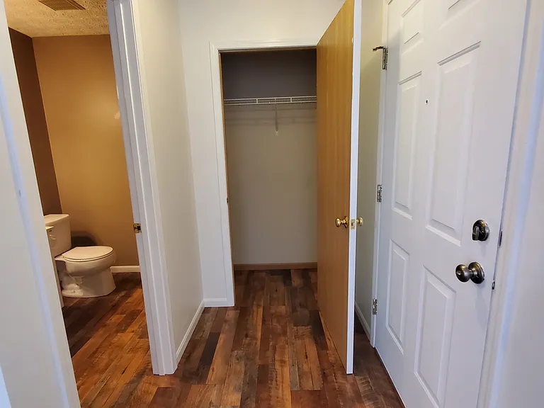 1505 Sarin St — Photo 24