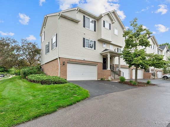 2nd image of 401 Evergreen Cir