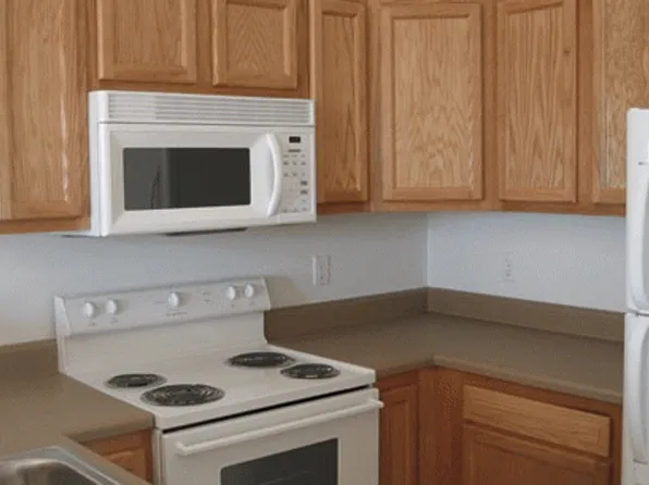 Quail Run Apartments and Townhomes