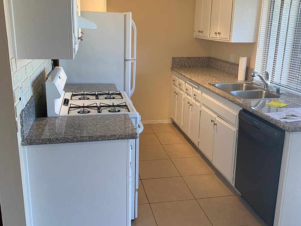 1st image of 1405 Vegas Valley Dr APT 406