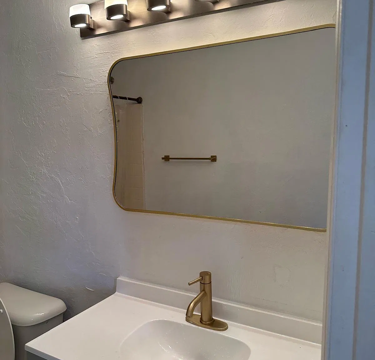 814 Lincoln Ave — Photo 4