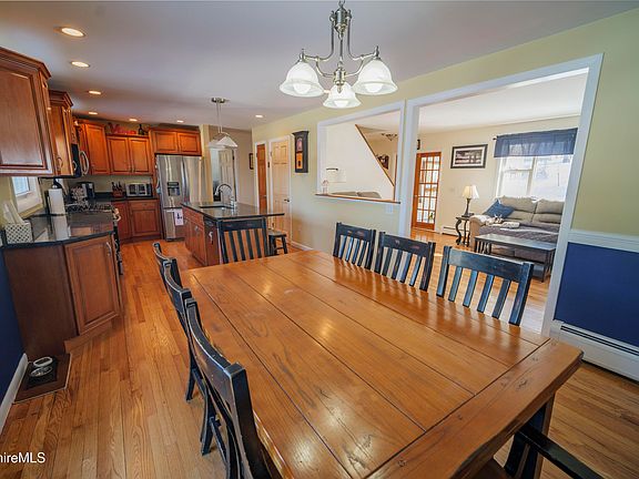 4th image of 582 E New Lenox Rd