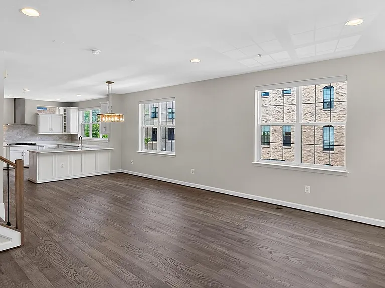 612 Leigh Way — Photo 28