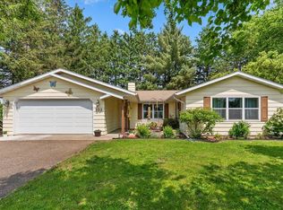 103 W Graham St, Roberts, WI 54023