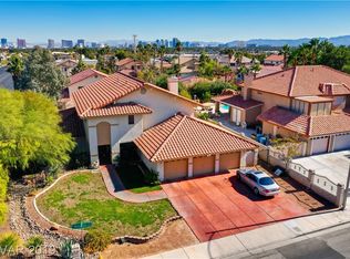 3312 Montessouri St, Las Vegas, NV 89117