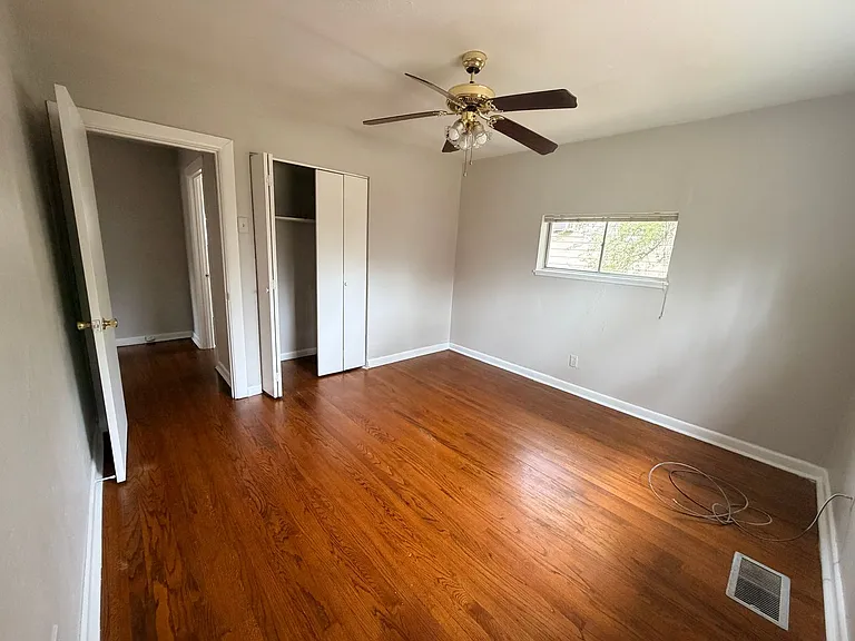 3107 Alameda Dr — Photo 10
