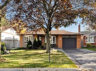 15 Guthrie Cres, Whitby, ON L1P1A6