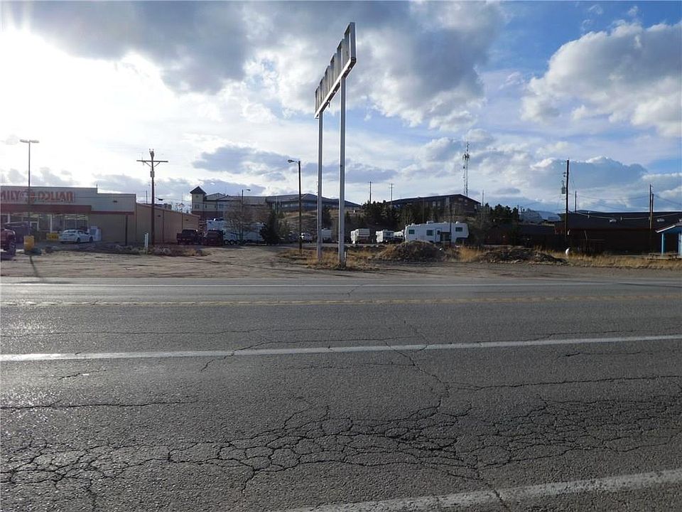 1st image of 400 Highway 285