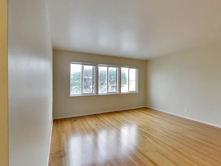 7630 Geary Blvd #204 — Photo 2