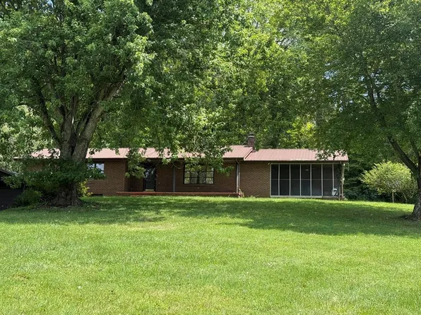 44 Flatgap Dr, Flatgap, KY 41219