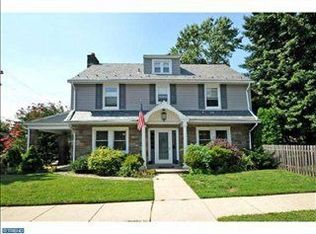 8246 Brookside Rd, Elkins Park, PA 19027