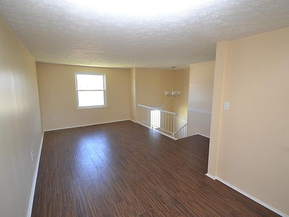 2nd image of 11781 Elkwood Dr