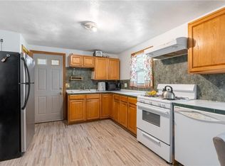 144 Alverson Ave, Providence, RI 02909