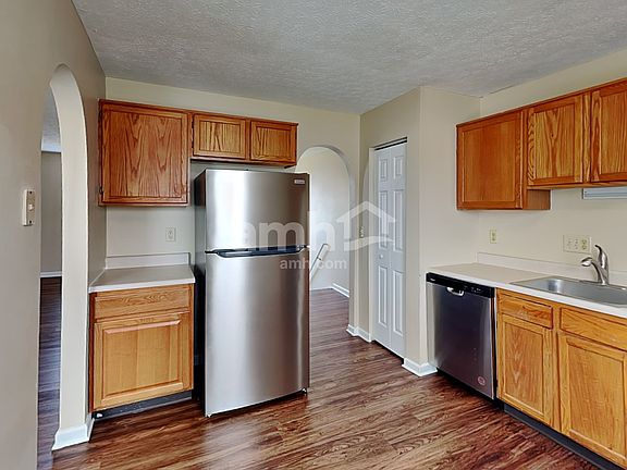 4th image of 5933 Katelyn Ln