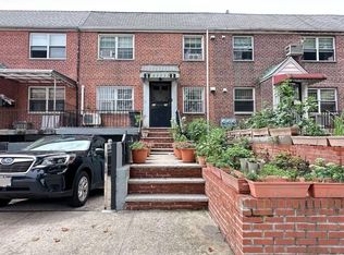 6726 Utopia Parkway, Fresh Meadows, NY 11365