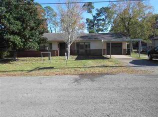 2015 Avenue D, Nederland, TX 77627