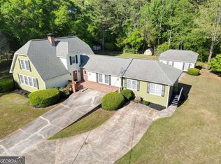 384 Rack Rd, Lawrenceville, GA 30044