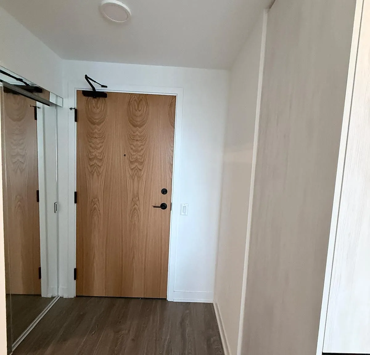 2 bed, $2,699 — Photo 4