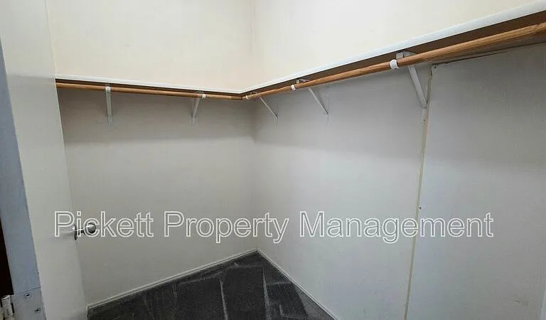 331 Dewatto Rd W — Photo 12