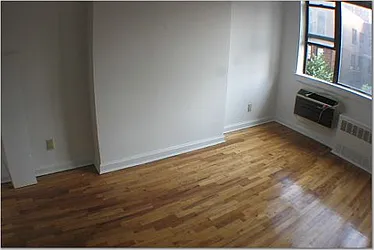 Rented by 4 Points Properties