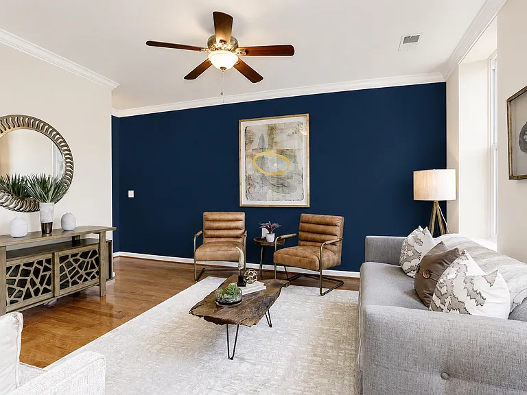 1708 9th St NW #Penthouse B — Photo 2